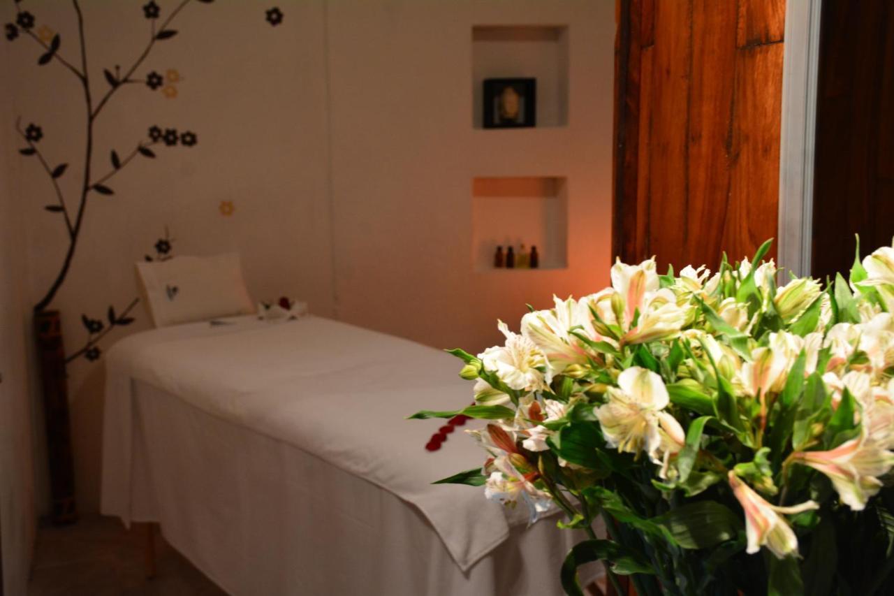 Hotel & Spa Dona Urraca Сан Мигел де Аленде Екстериор снимка